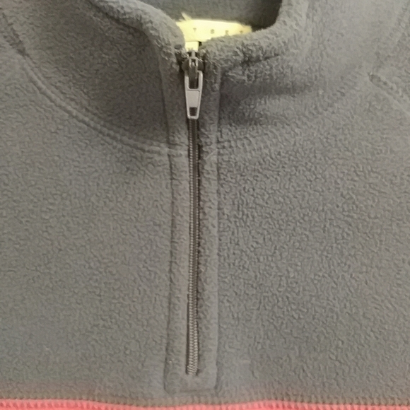 Sweater (Size M) - Picture 2 of 3